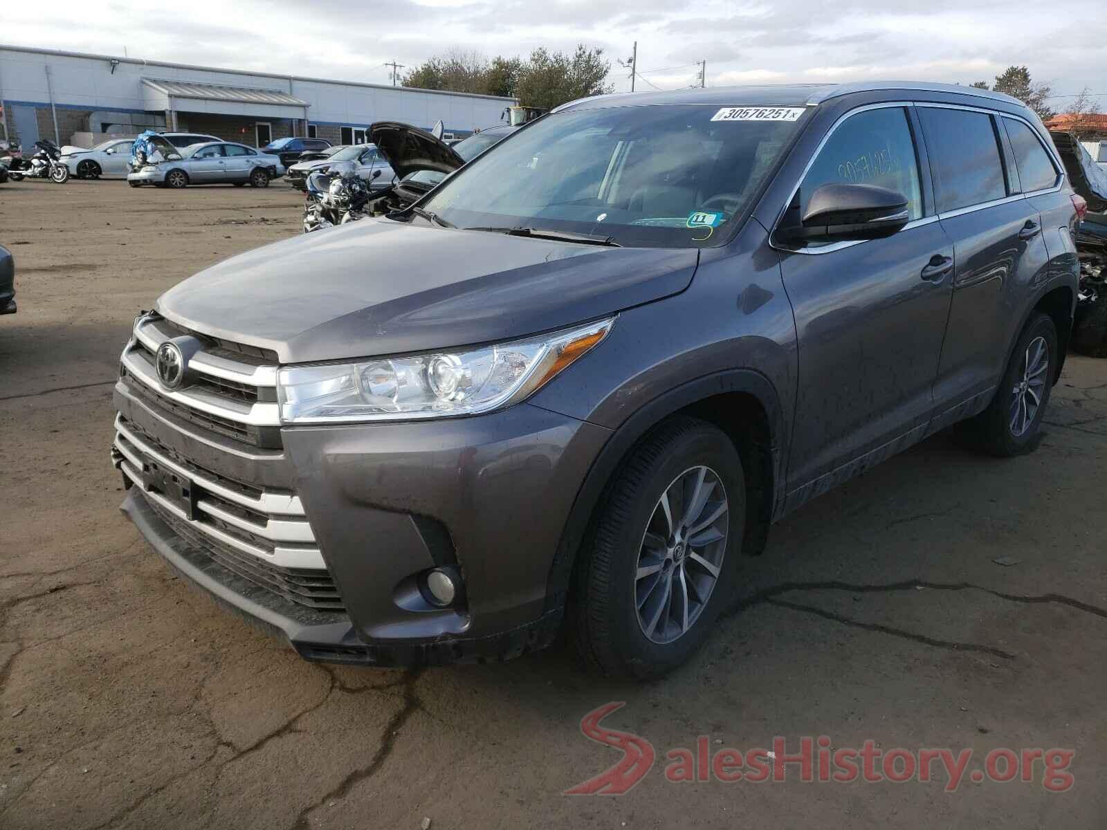 5TDJZRFH6KS597845 2019 TOYOTA HIGHLANDER