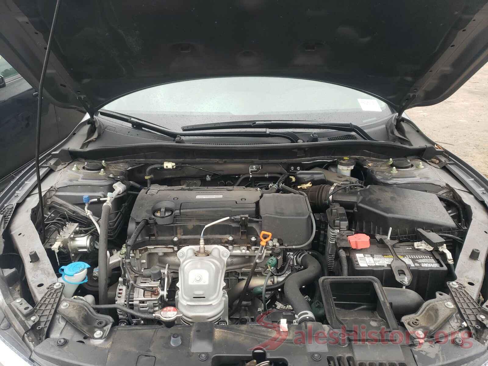 1HGCR2F3XHA039525 2017 HONDA ACCORD