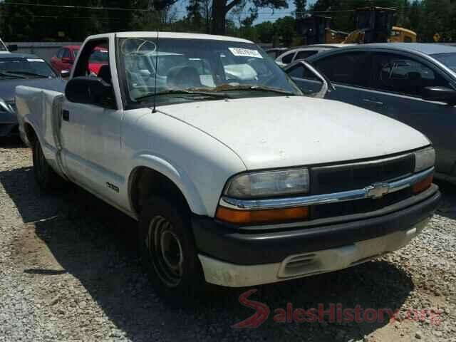 2C4RDGCG1KR663390 1998 CHEVROLET S10