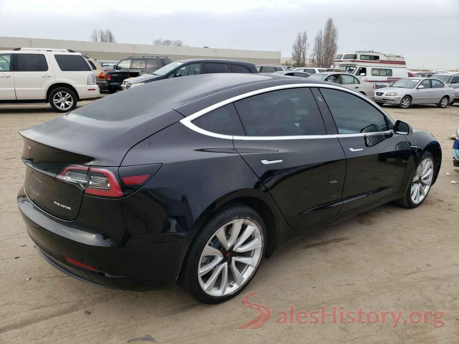 5YJ3E1EB8JF100302 2018 TESLA MODEL 3