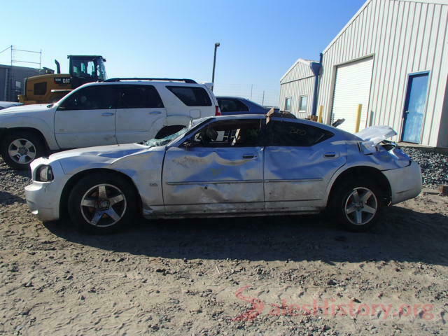 2C3CDXJG7JH224681 2010 DODGE CHARGER