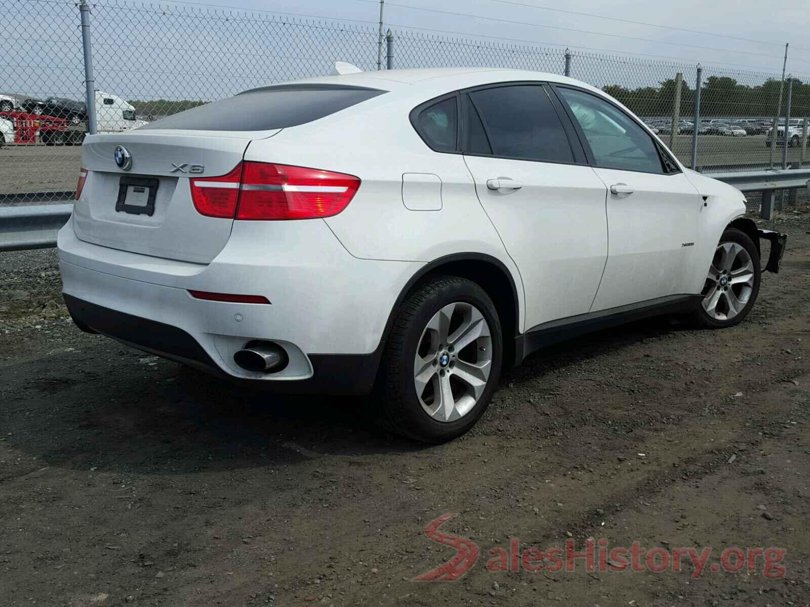 1N4AL3AP4JC137392 2011 BMW X6