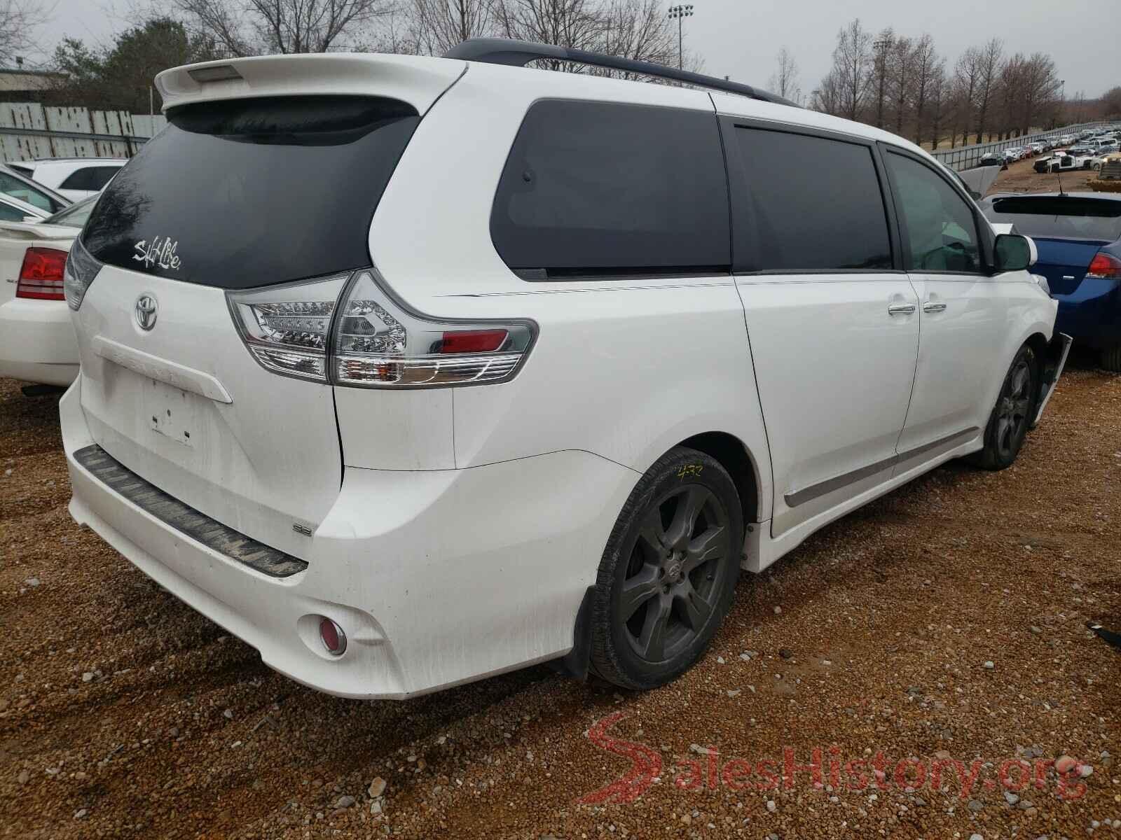 5TDXZ3DC2HS829493 2017 TOYOTA SIENNA