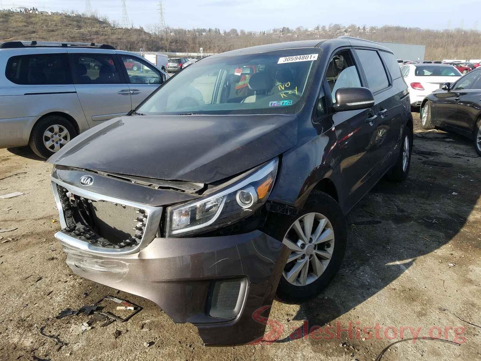 KNDMB5C10G6146807 2016 KIA SEDONA