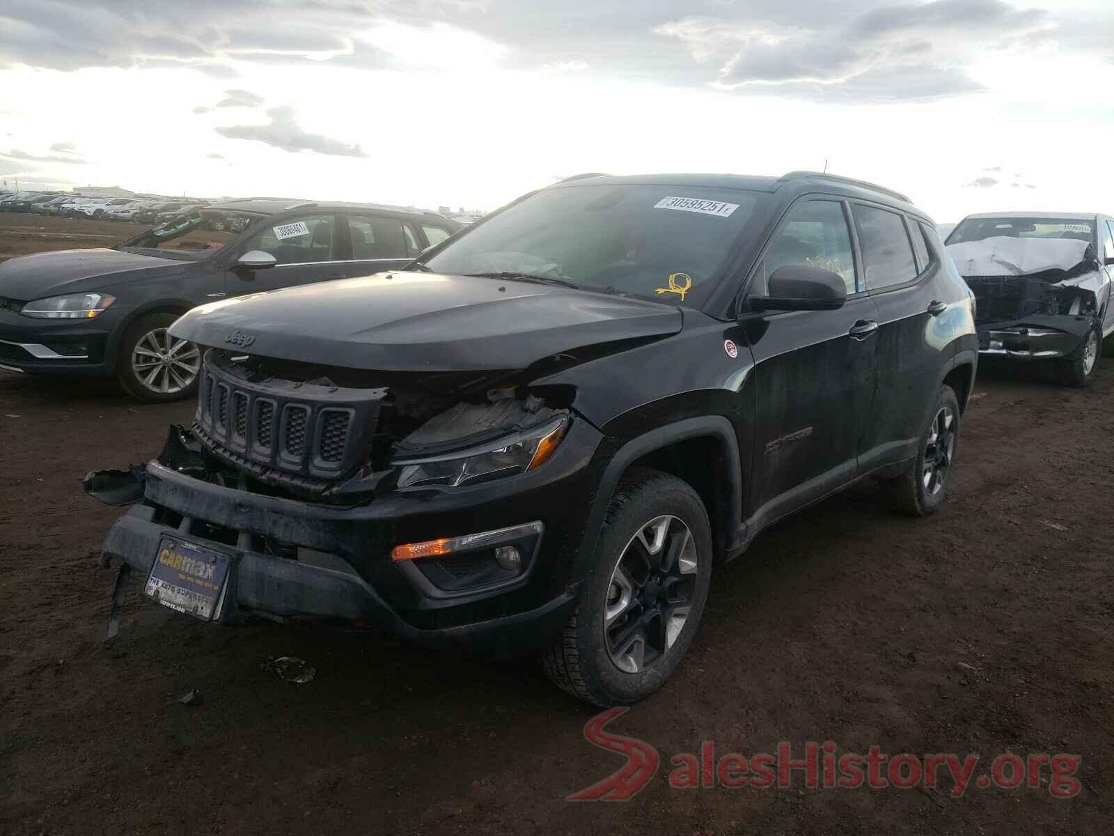 3C4NJDDB8JT346081 2018 JEEP COMPASS