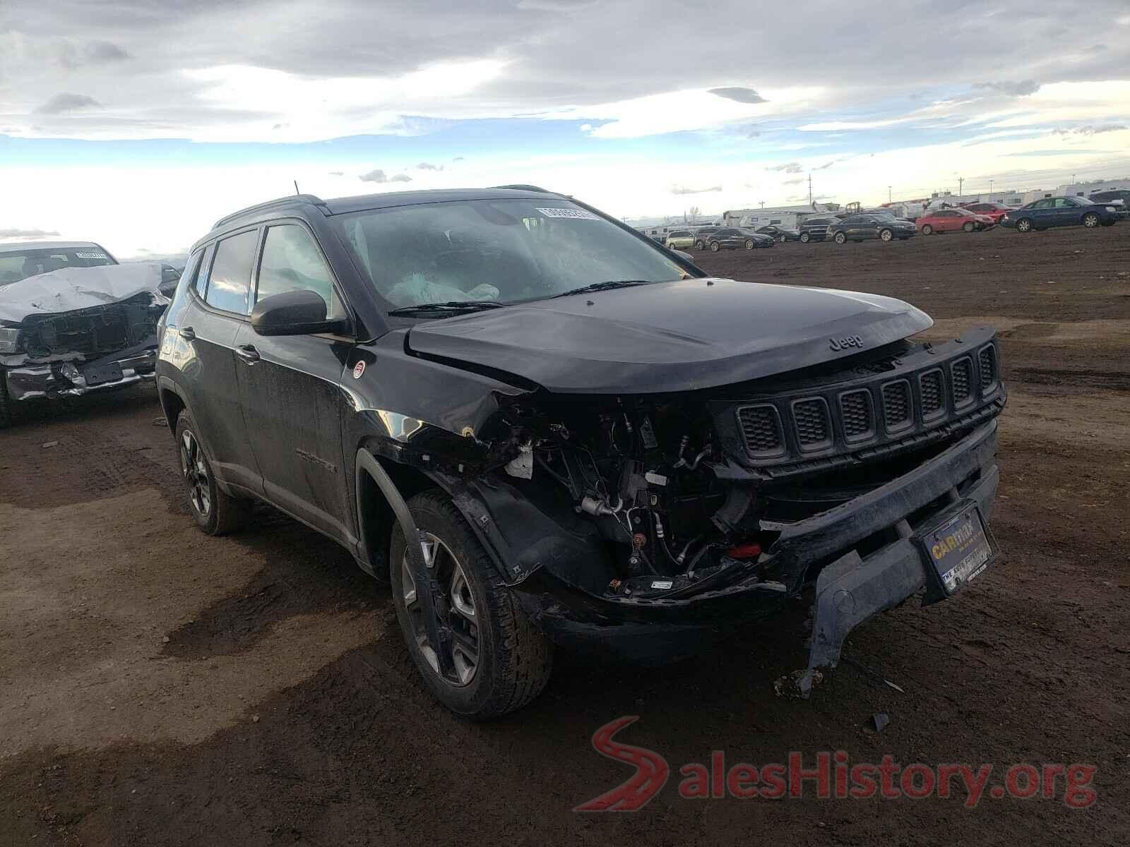 3C4NJDDB8JT346081 2018 JEEP COMPASS