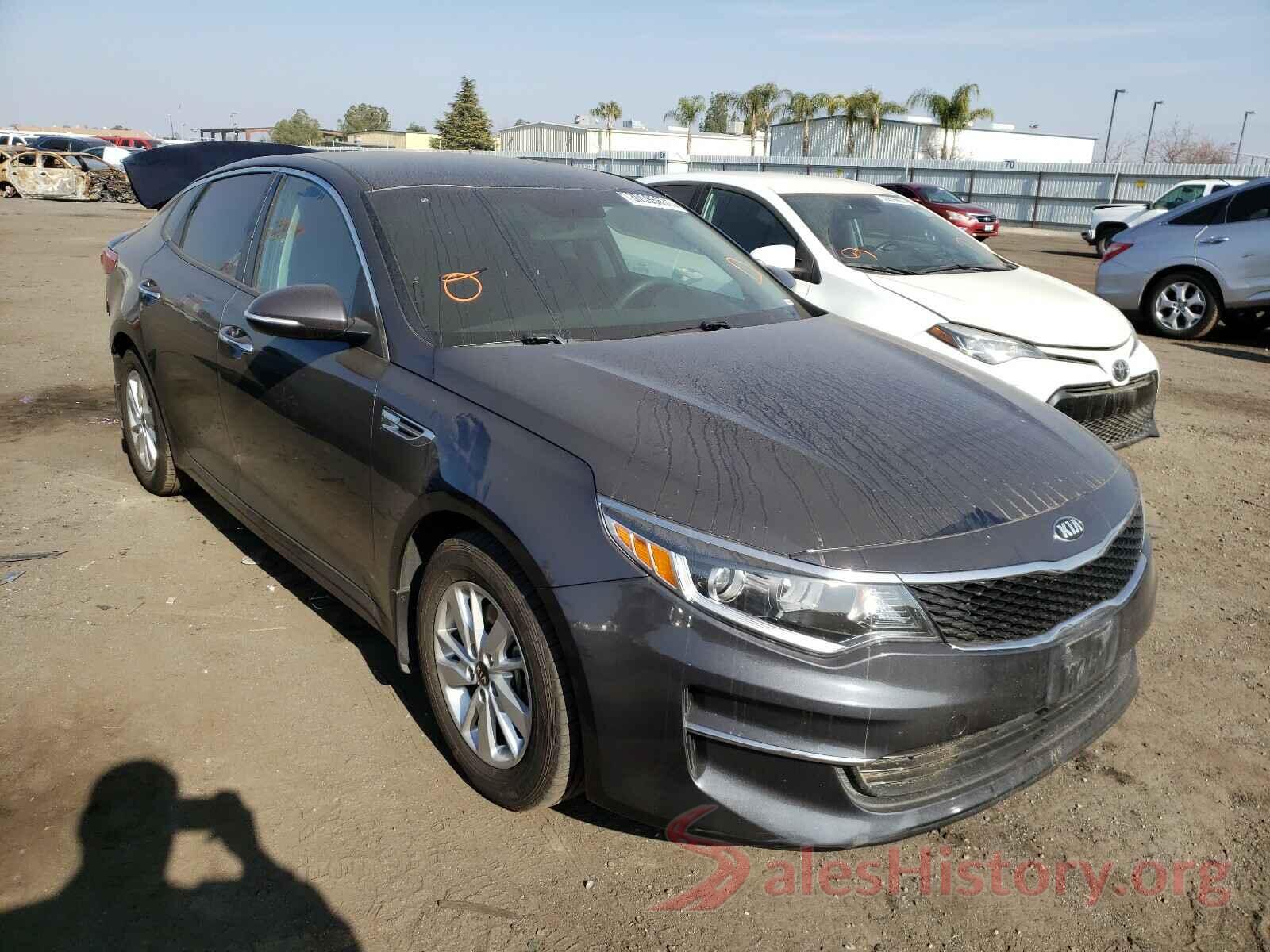 KNAGT4L34H5137604 2017 KIA OPTIMA