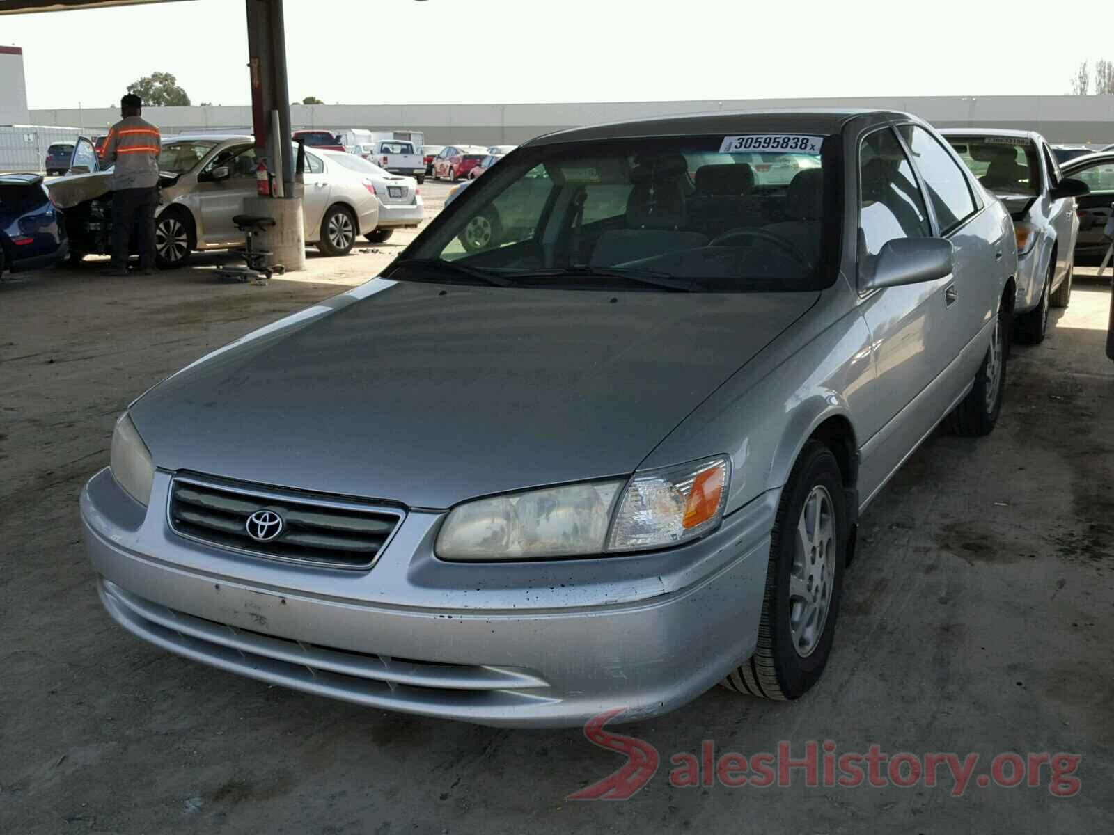 5TFRX5GN0LX178925 2001 TOYOTA CAMRY