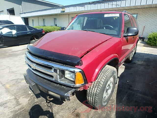 3FA6P0MU7KR256390 1997 CHEVROLET BLAZER