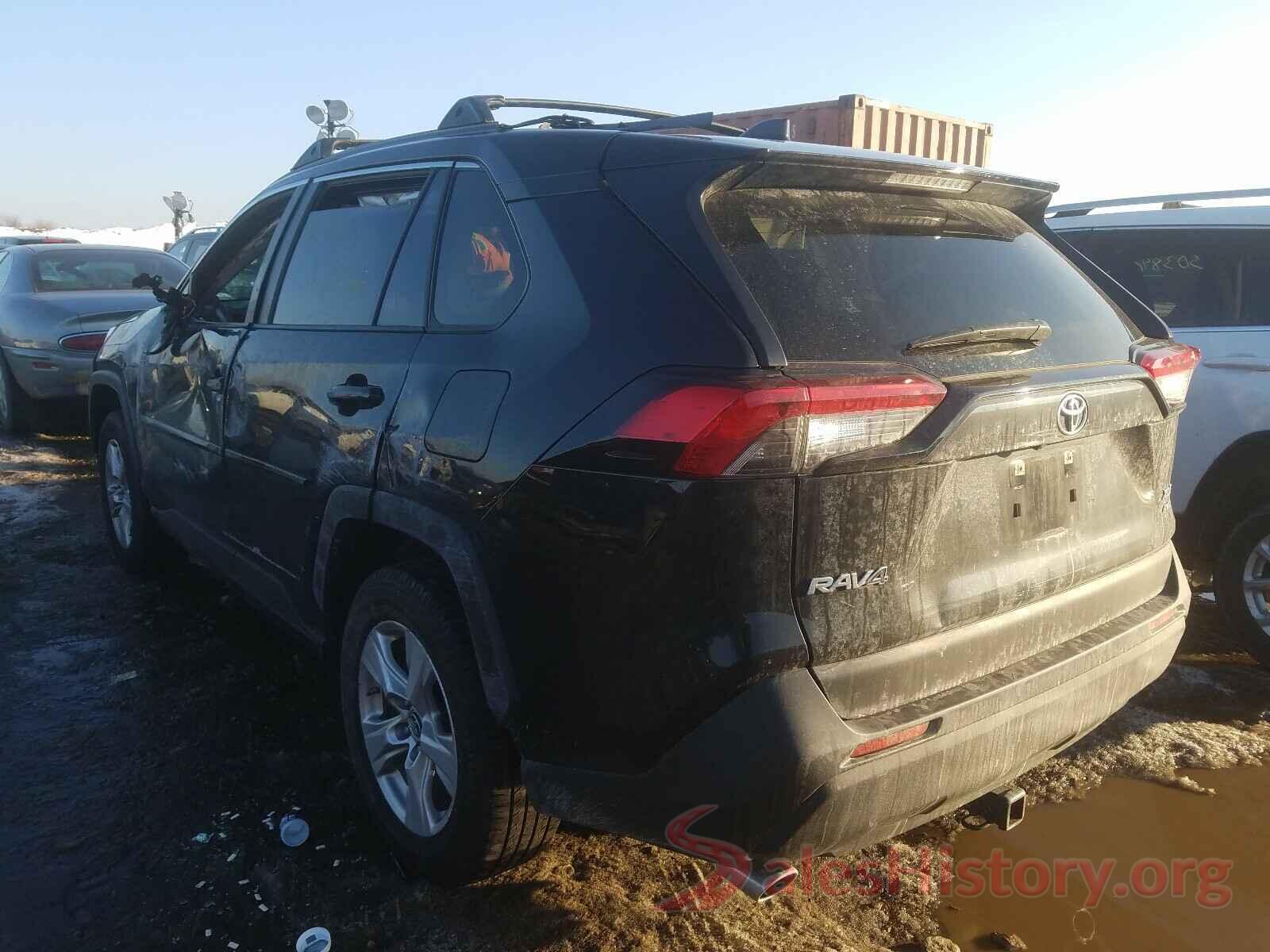 JTMP1RFV5KD024261 2019 TOYOTA RAV4