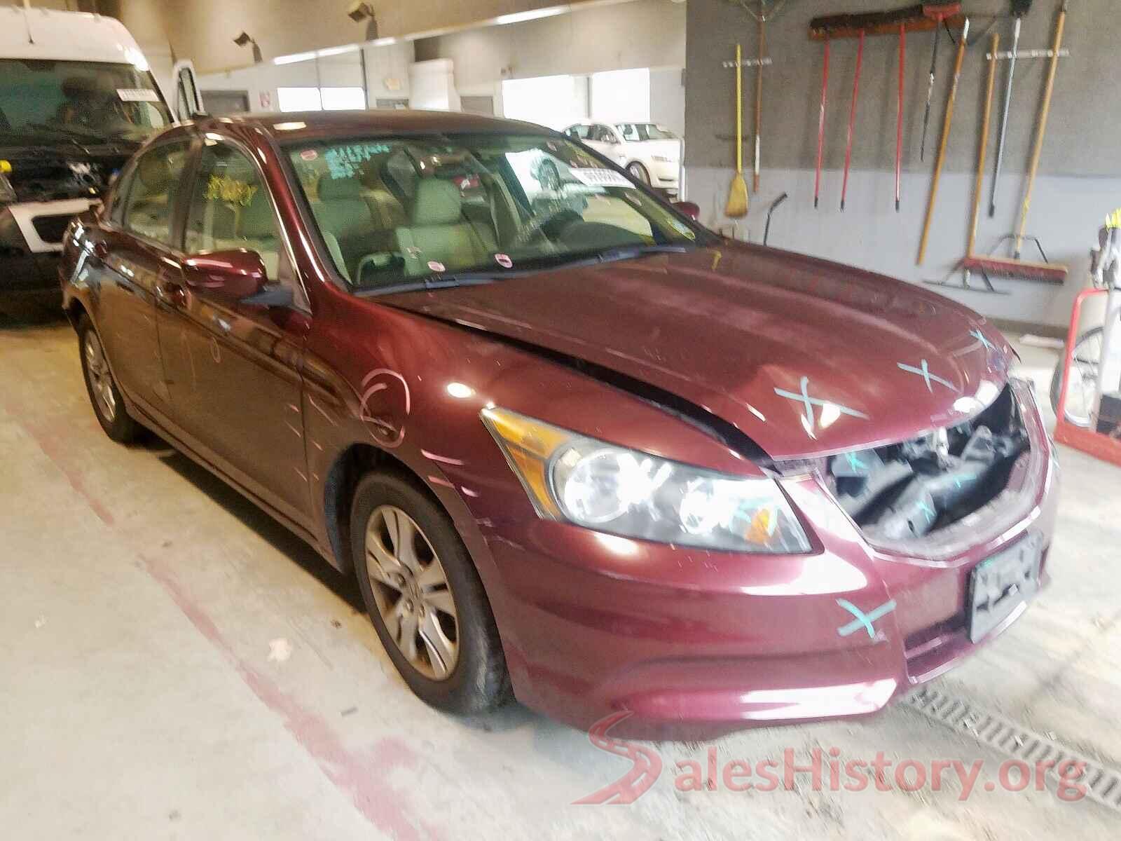 KMHTG6AF0KU011019 2011 HONDA ACCORD