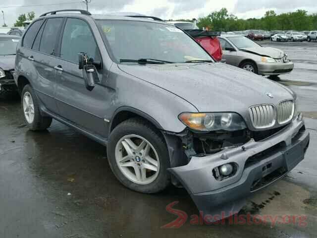 3FA6P0HD8GR218121 2004 BMW X5