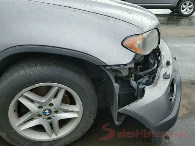 3FA6P0HD8GR218121 2004 BMW X5