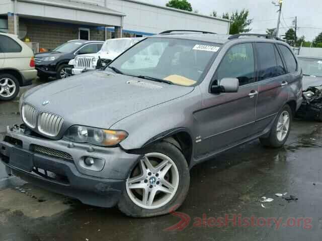 3FA6P0HD8GR218121 2004 BMW X5