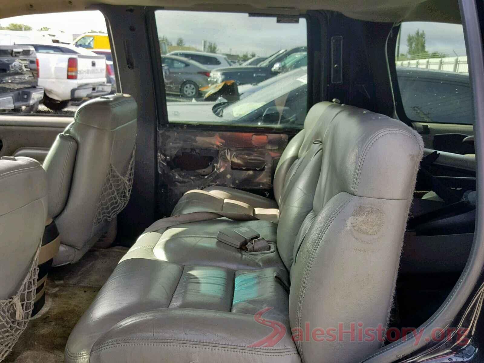 5TDXK3DCXGS700517 1999 GMC YUKON