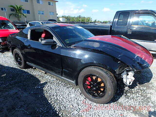 5YFBURHE7JP807494 2011 FORD MUSTANG