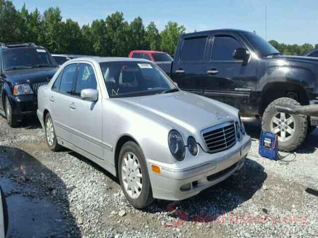 WDBJF65J7YB028321 2000 MERCEDES-BENZ E320