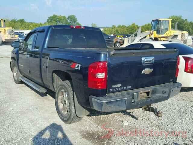 JN8AT2MV7KW400011 2008 CHEVROLET SILVERADO