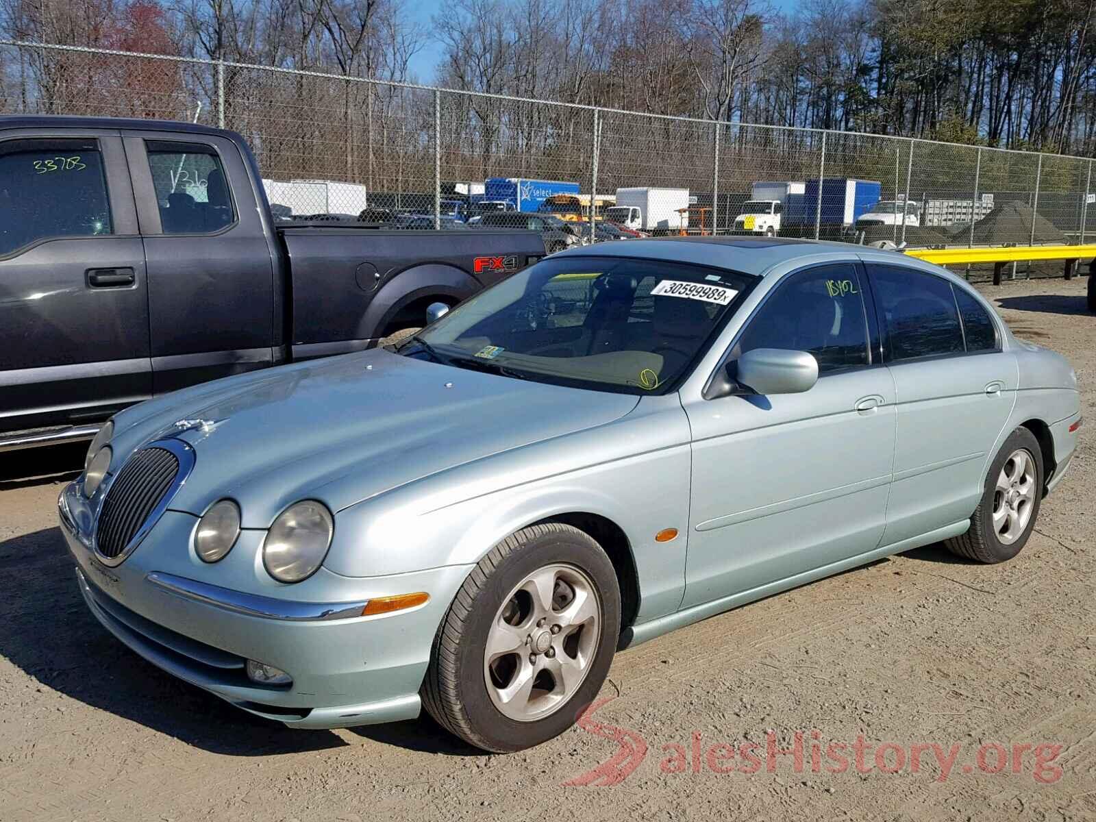 JF2GTADC9J8333320 2000 JAGUAR S-TYPE