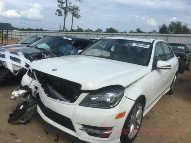 4T1B11HK8JU152843 2013 MERCEDES-BENZ C250