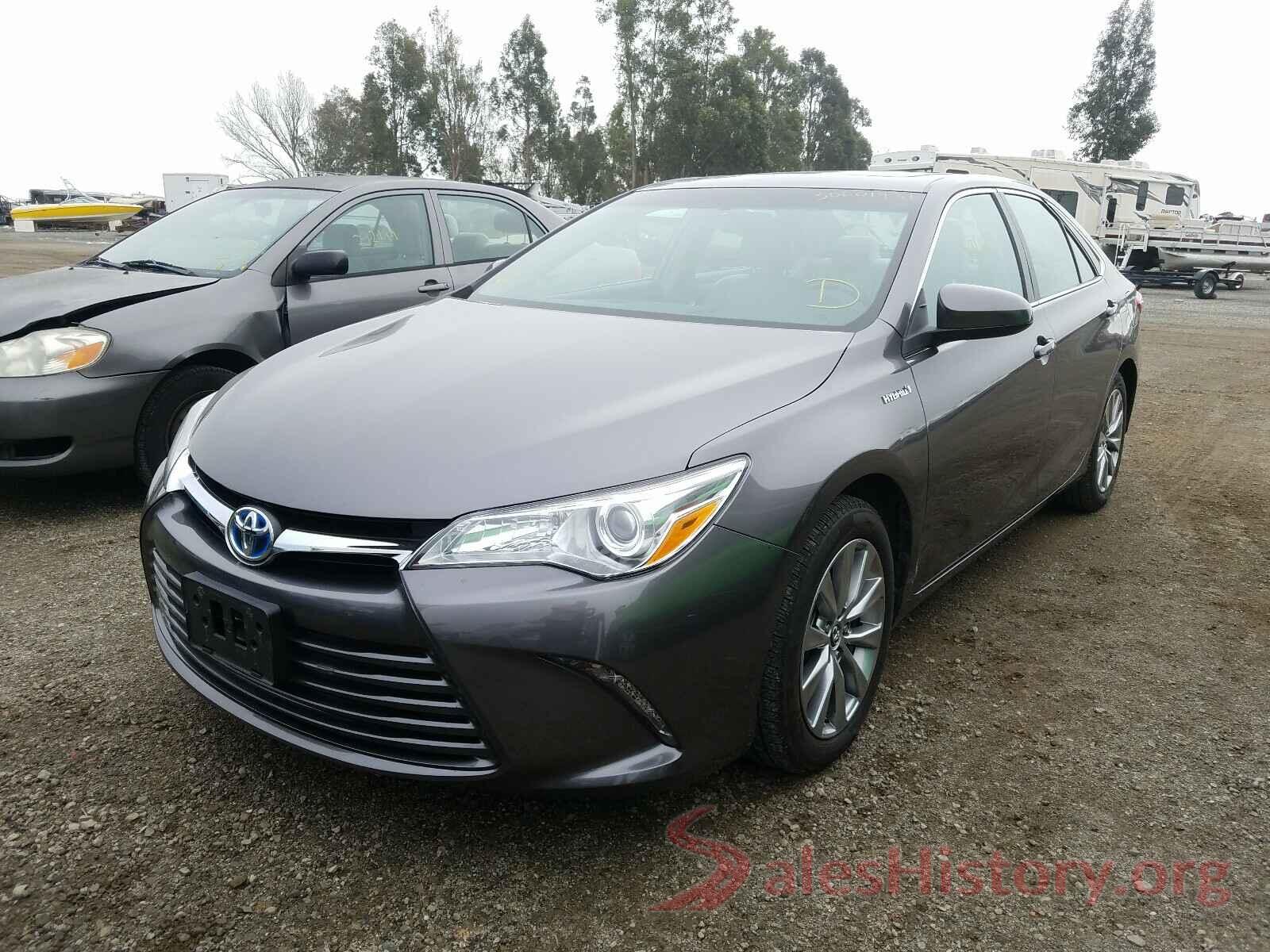 4T1BD1FK0GU179084 2016 TOYOTA CAMRY