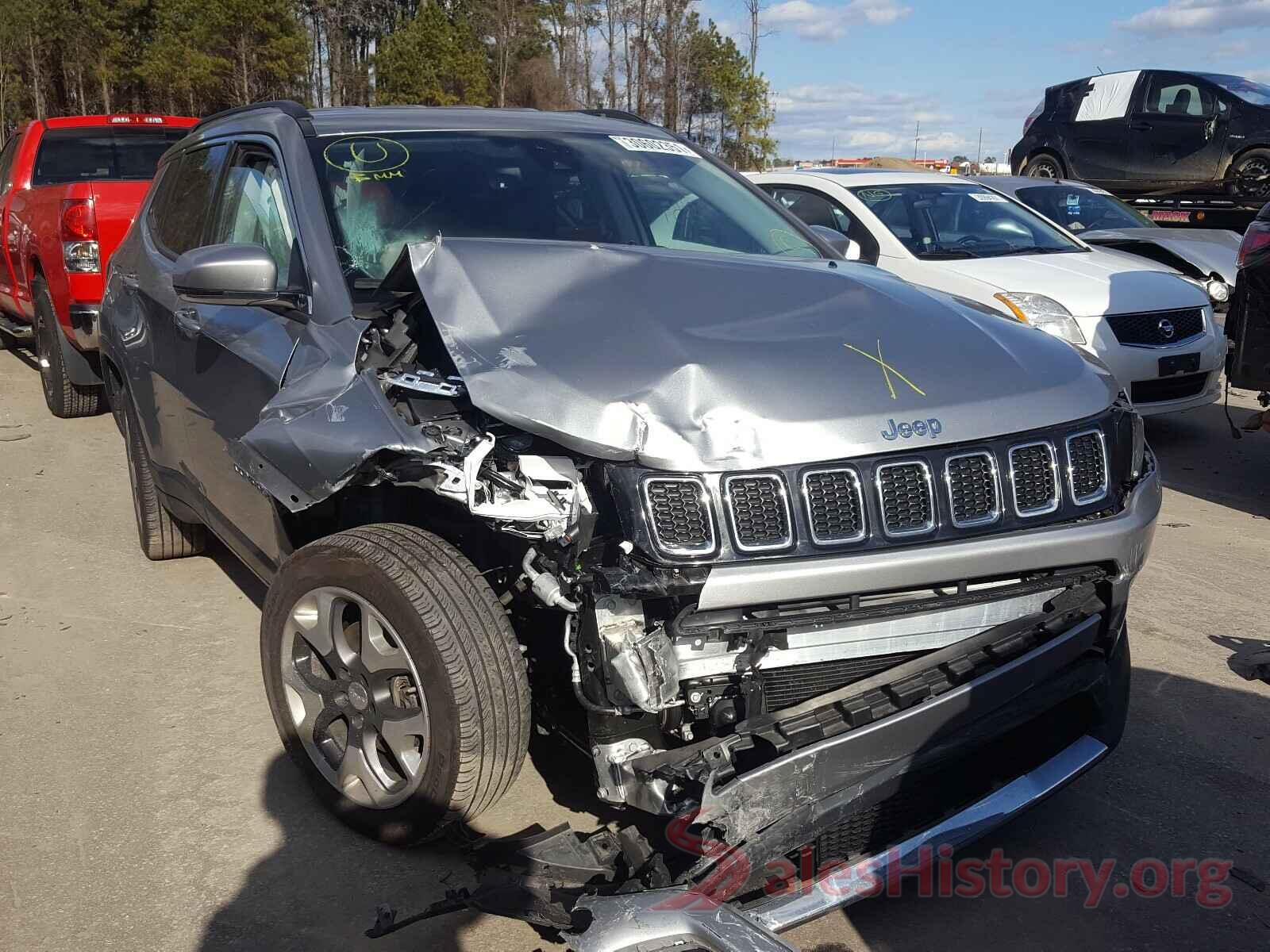 3C4NJCCB4JT406739 2018 JEEP COMPASS