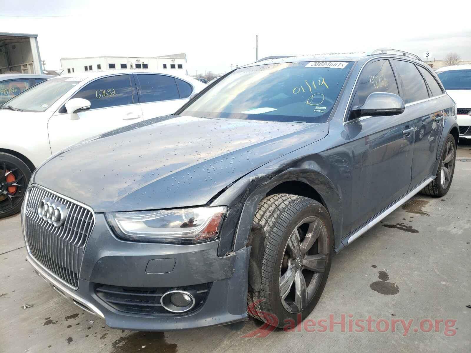 1V2TR2CA9MC560847 2013 AUDI A4