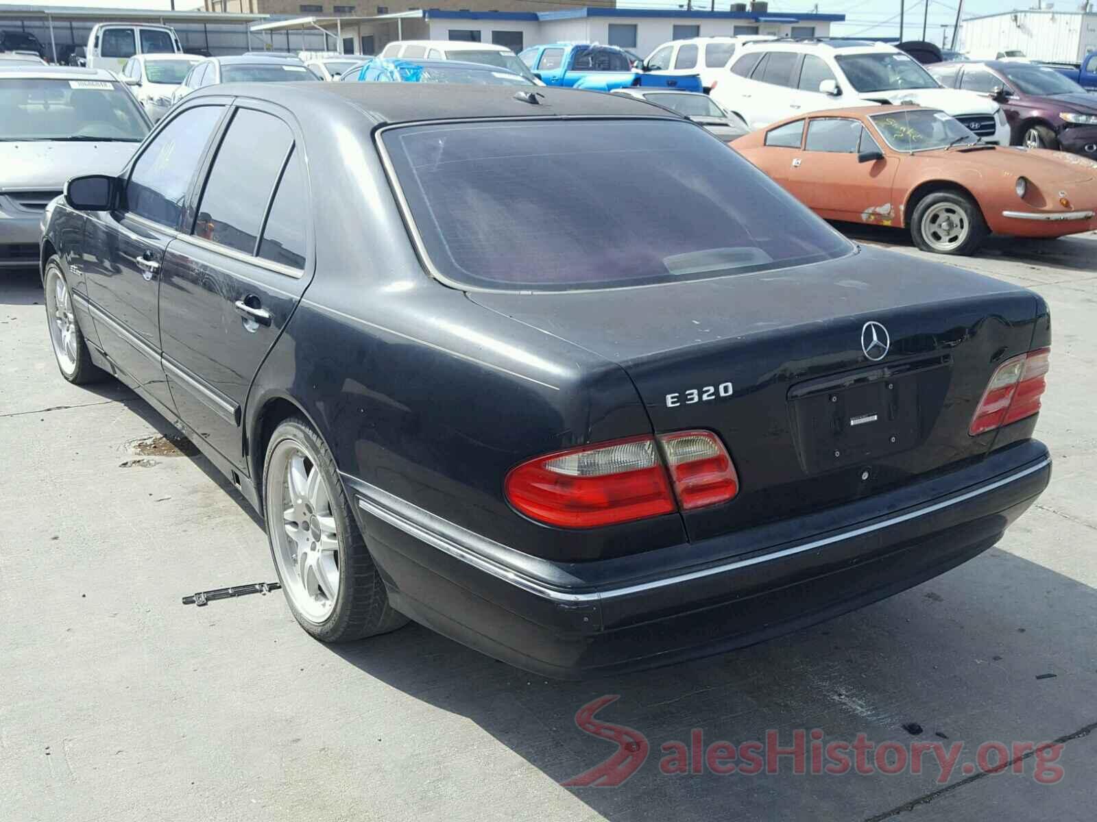 WDBJF65J1YB109072 2000 MERCEDES-BENZ E300