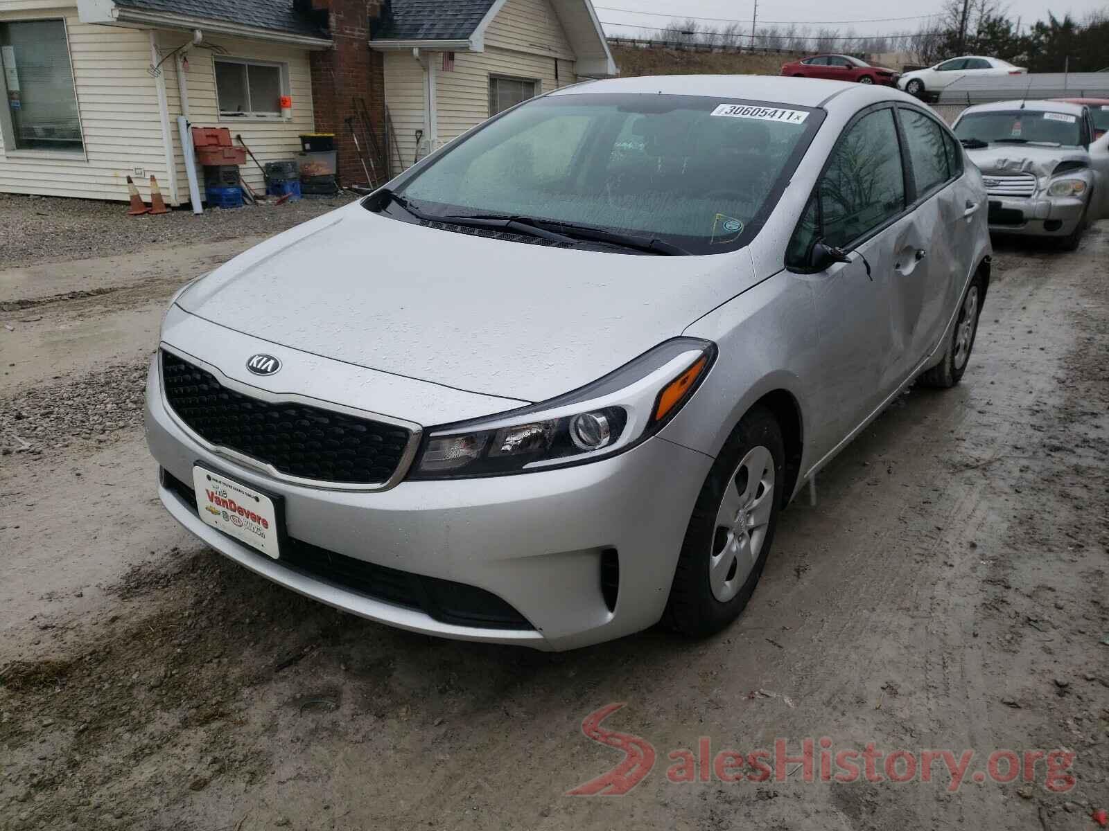 3KPFK4A71JE184641 2018 KIA FORTE