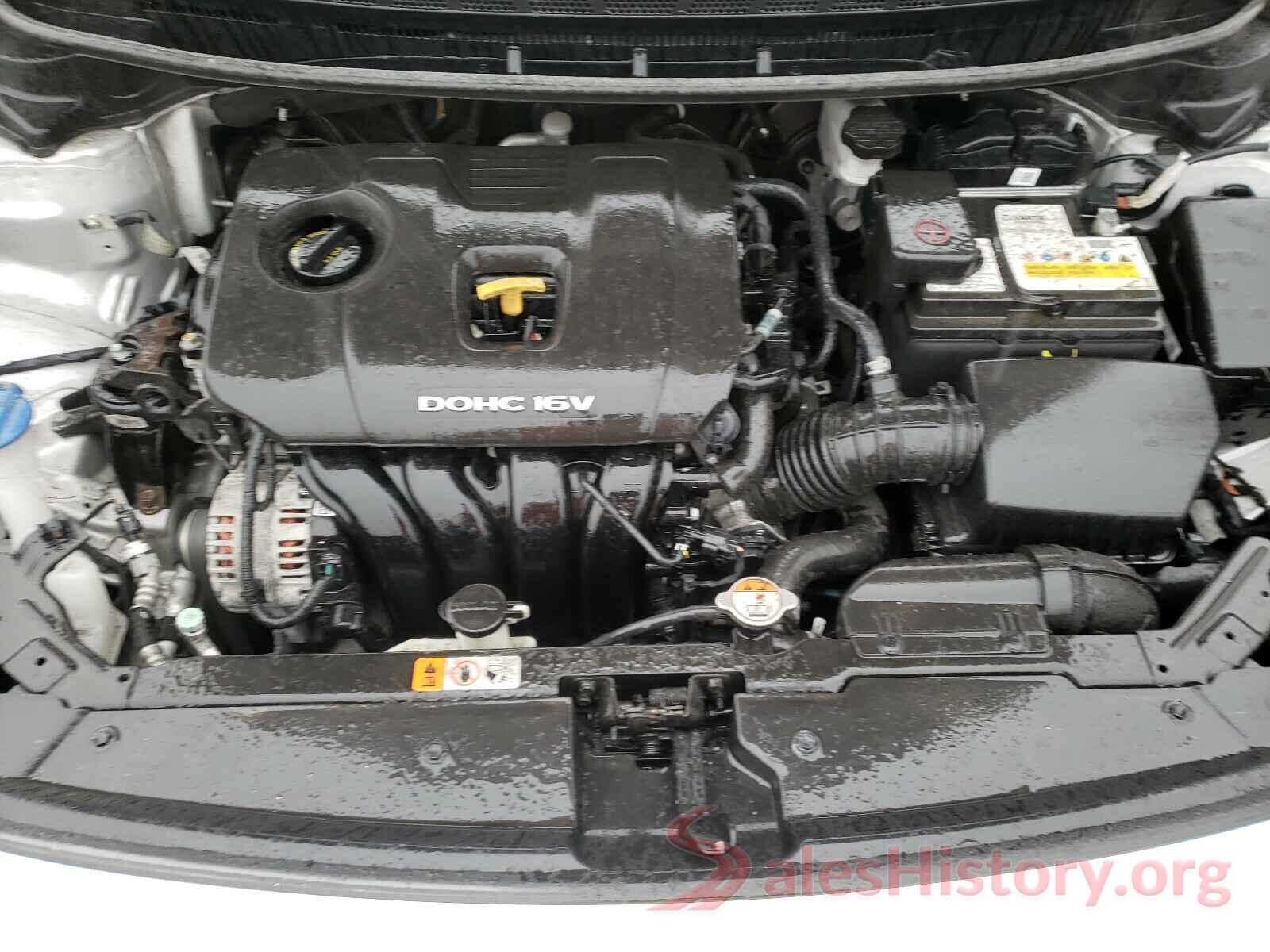 3KPFK4A71JE184641 2018 KIA FORTE