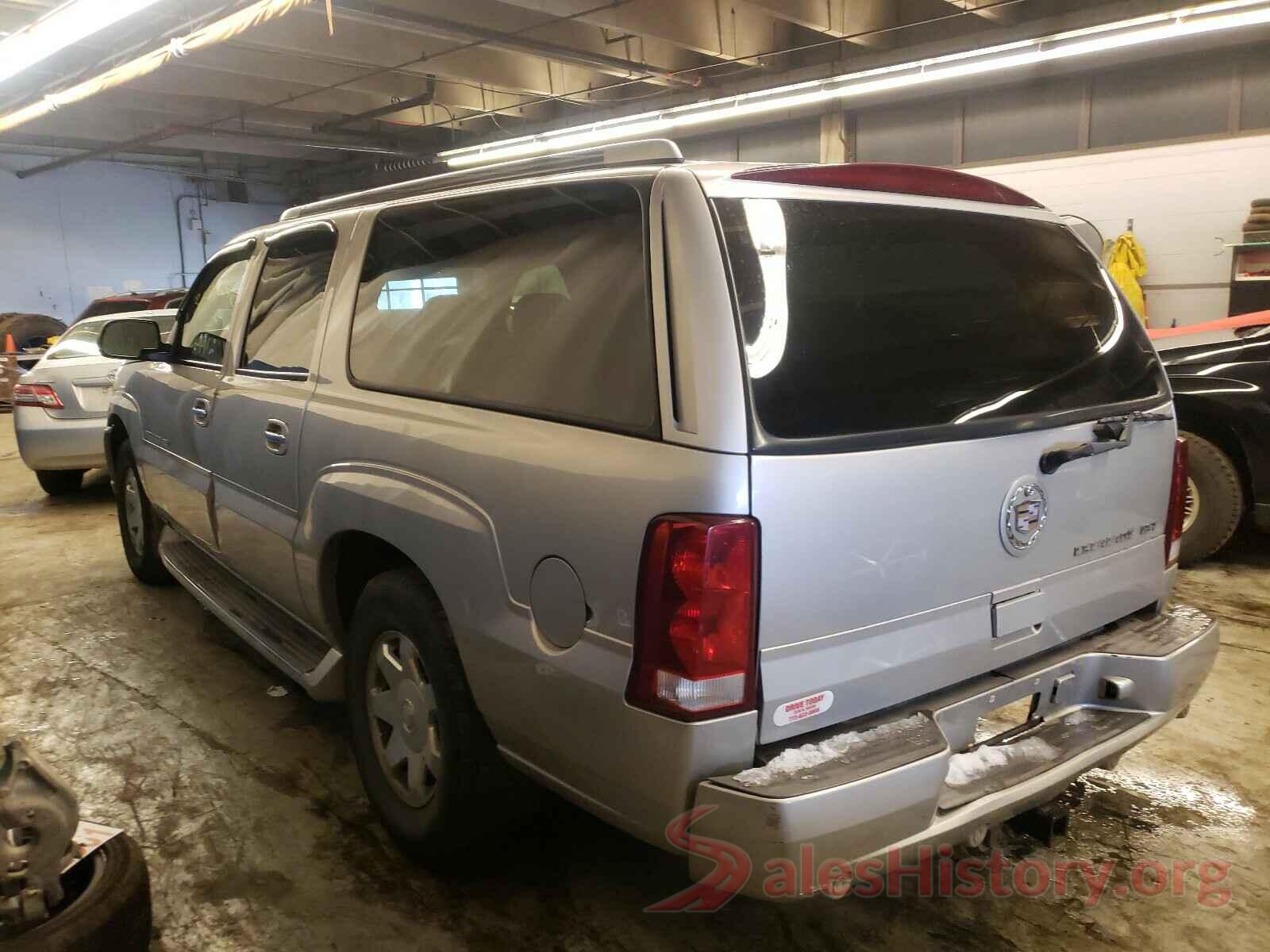 1N6AA1E5XHN567825 2004 CADILLAC ESCALADE