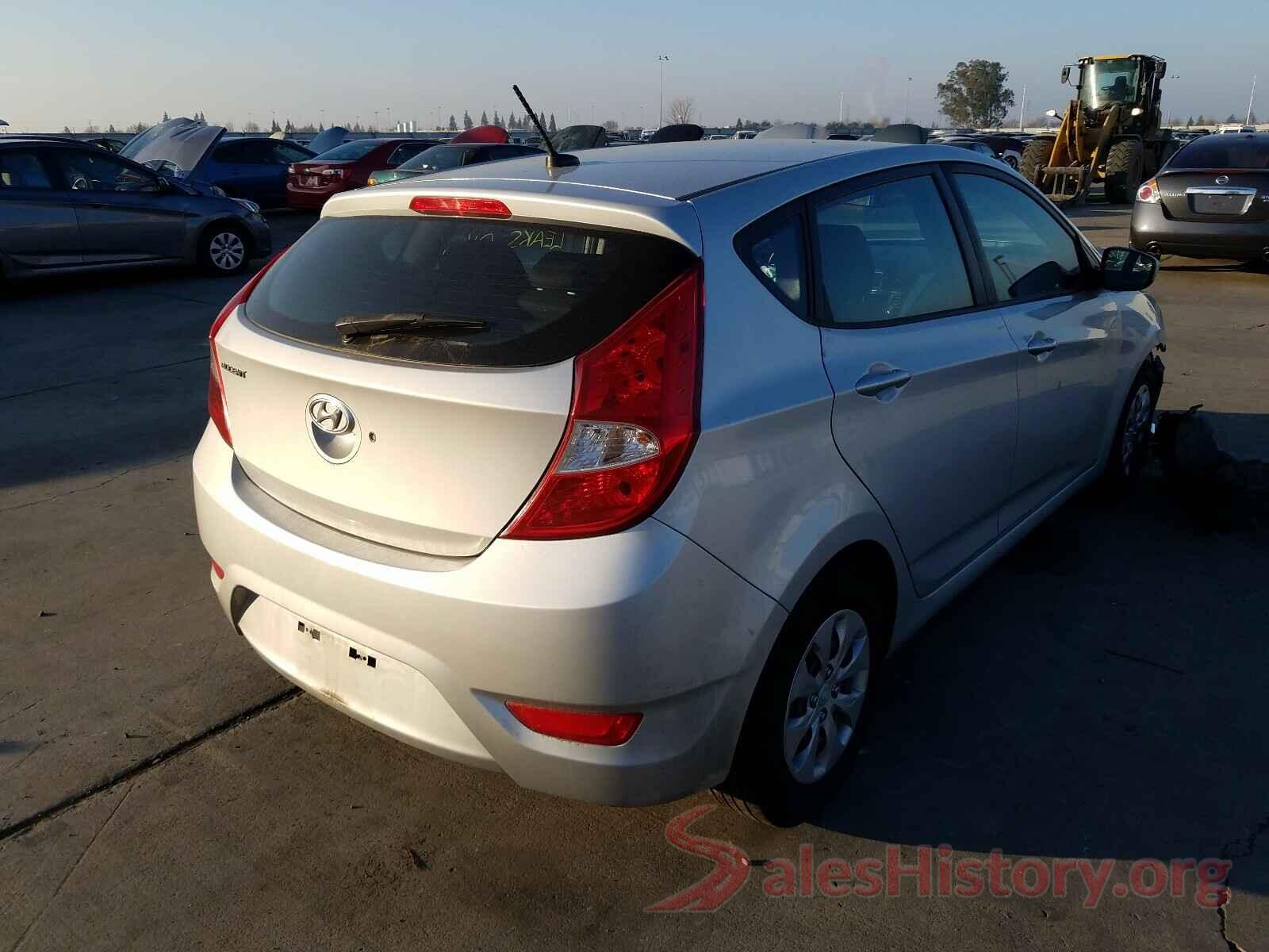 KMHCT5AE0HU330765 2017 HYUNDAI ACCENT