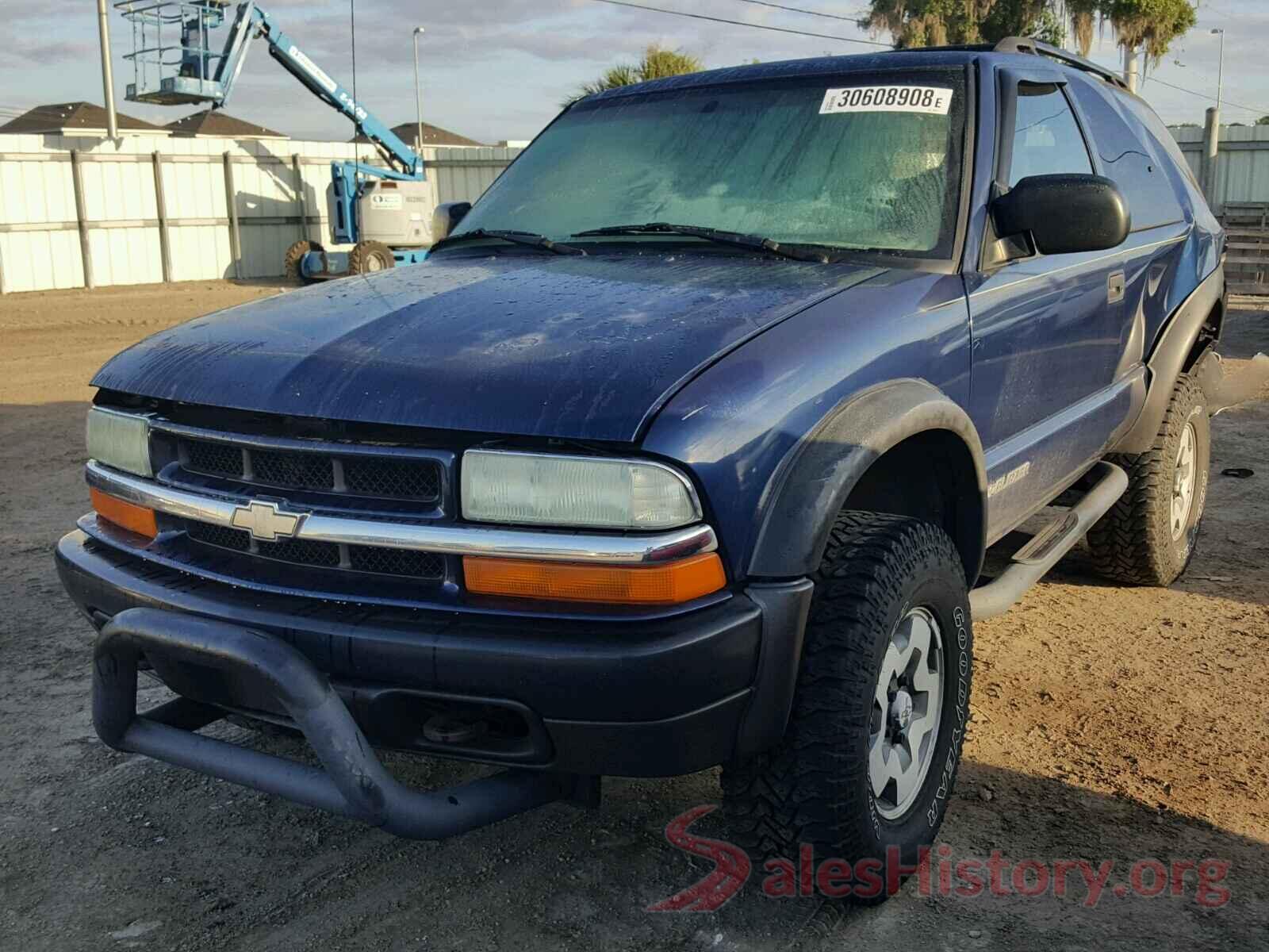 4S4WMARDXK3425426 2004 CHEVROLET BLAZER