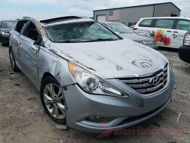 3N1CN7AP7JL818254 2013 HYUNDAI SONATA