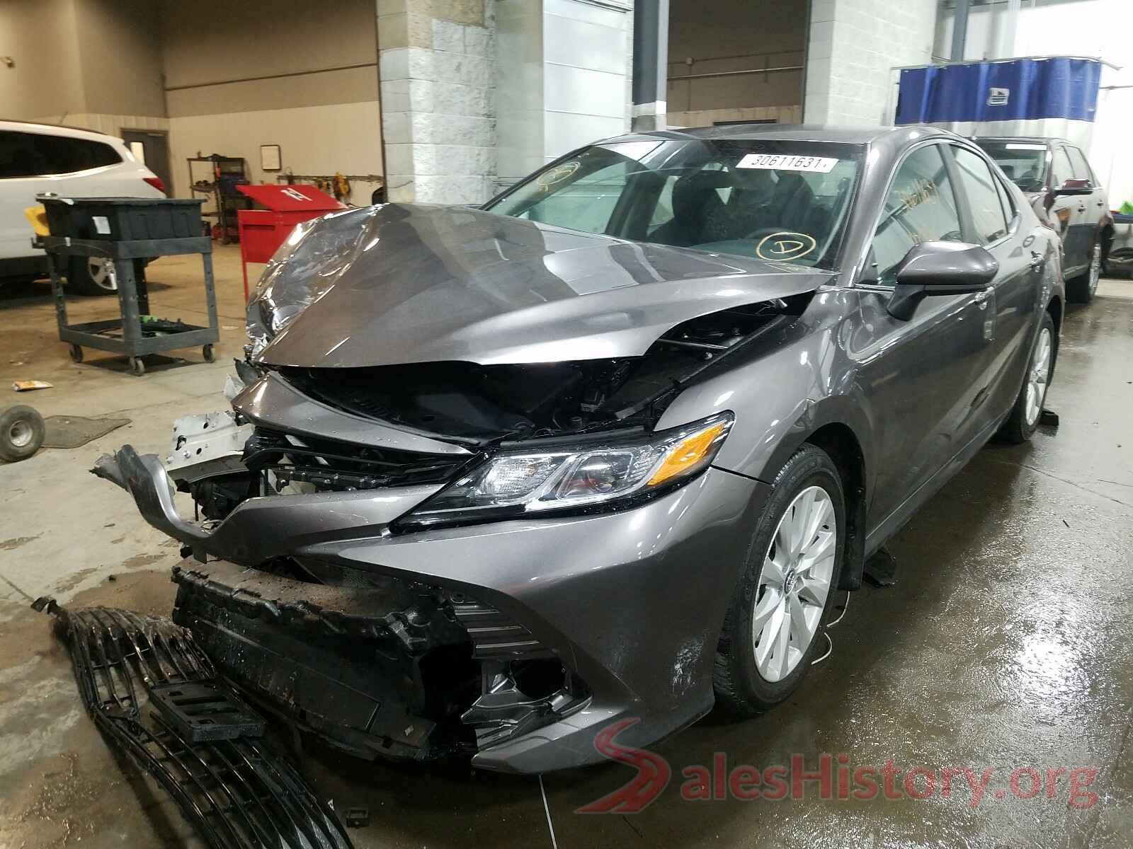 4T1B11HK1JU049764 2018 TOYOTA CAMRY