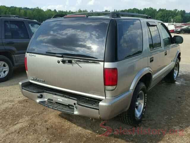 5NPD84LF9LH506628 2004 CHEVROLET BLAZER