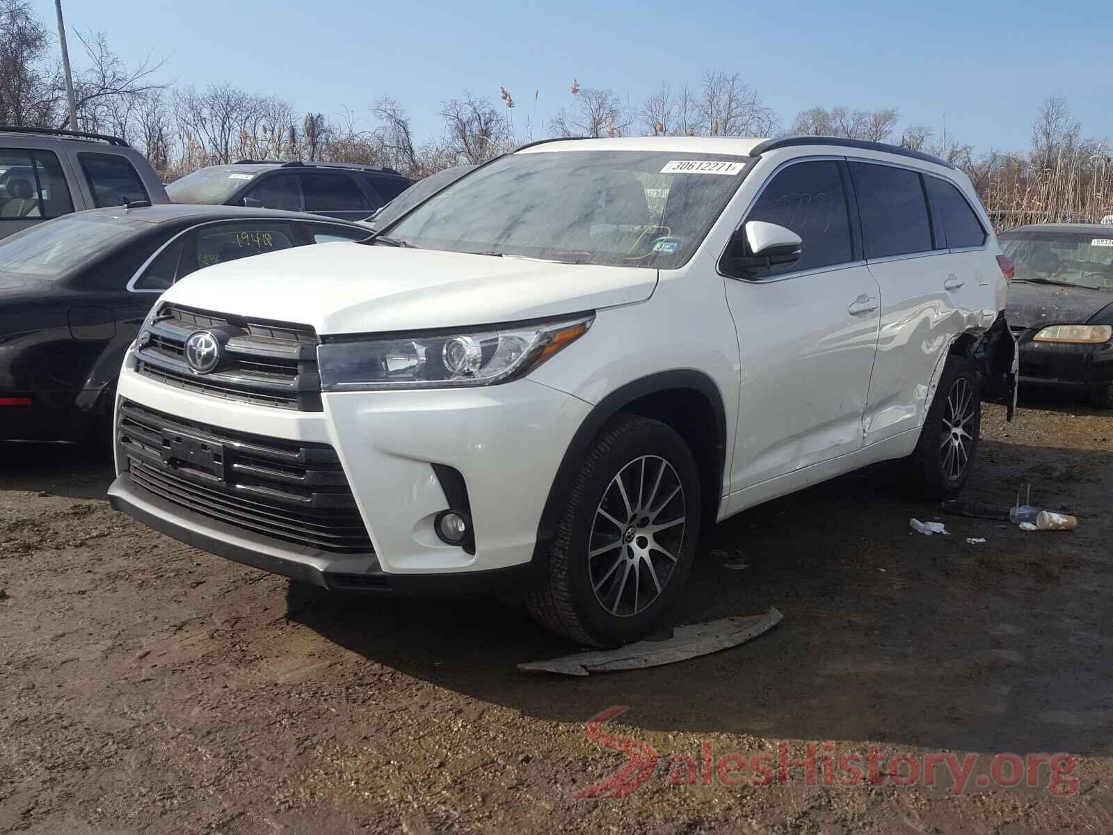 5TDJZRFH0JS902920 2018 TOYOTA HIGHLANDER