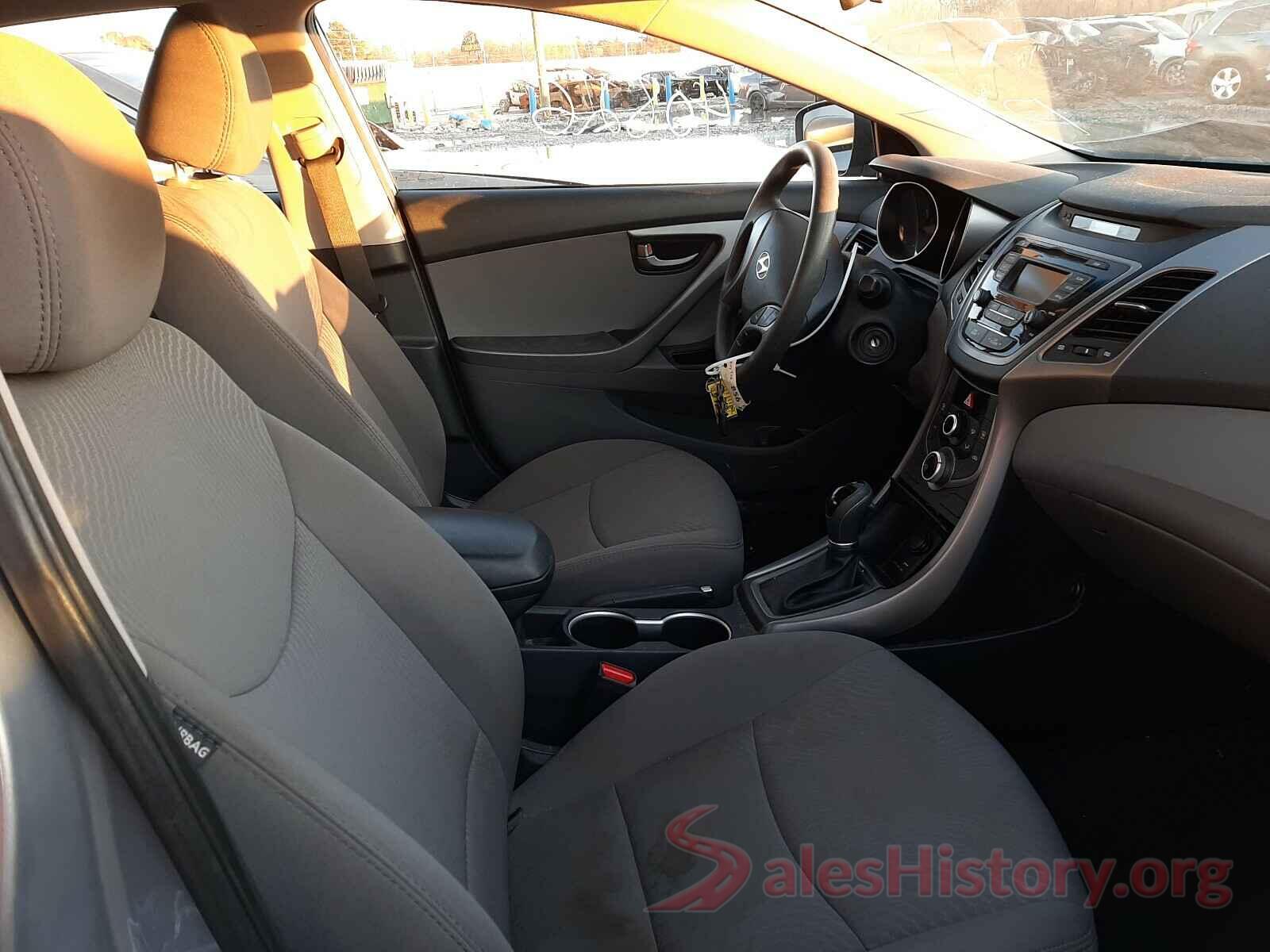 3KPFK4A78JE193210 2016 HYUNDAI ELANTRA