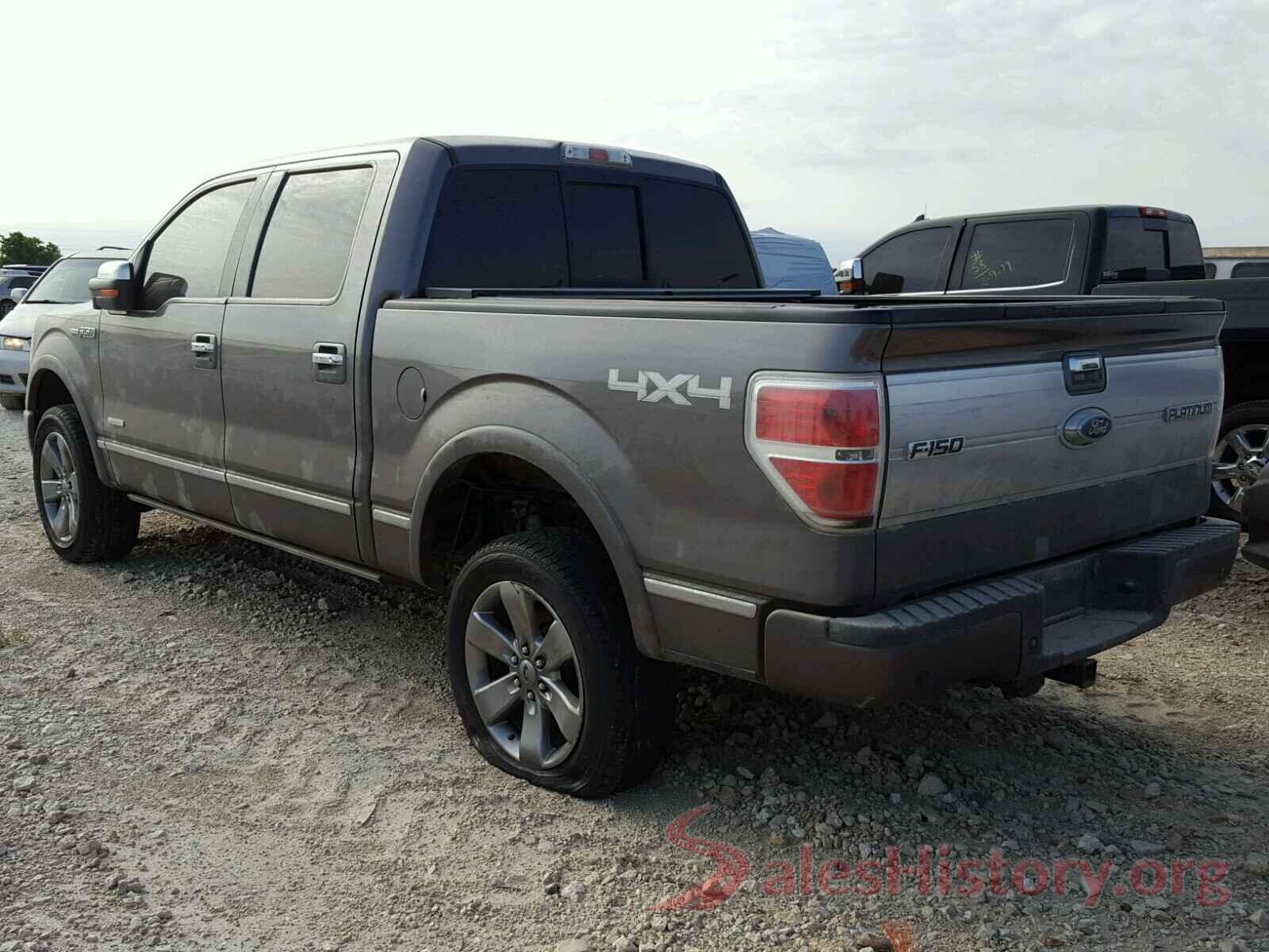 KM8J2CA46JU703643 2012 FORD F150