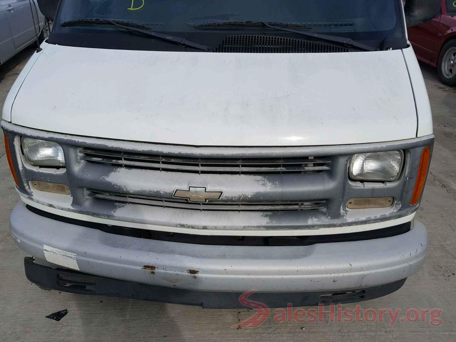 WDDSJ4EB6GN289864 2000 CHEVROLET EXPRESS