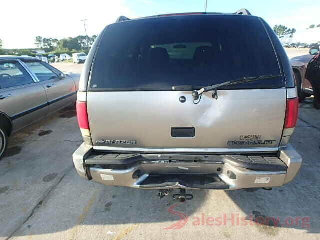 5NMZUDLB1HH050076 2000 CHEVROLET BLAZER