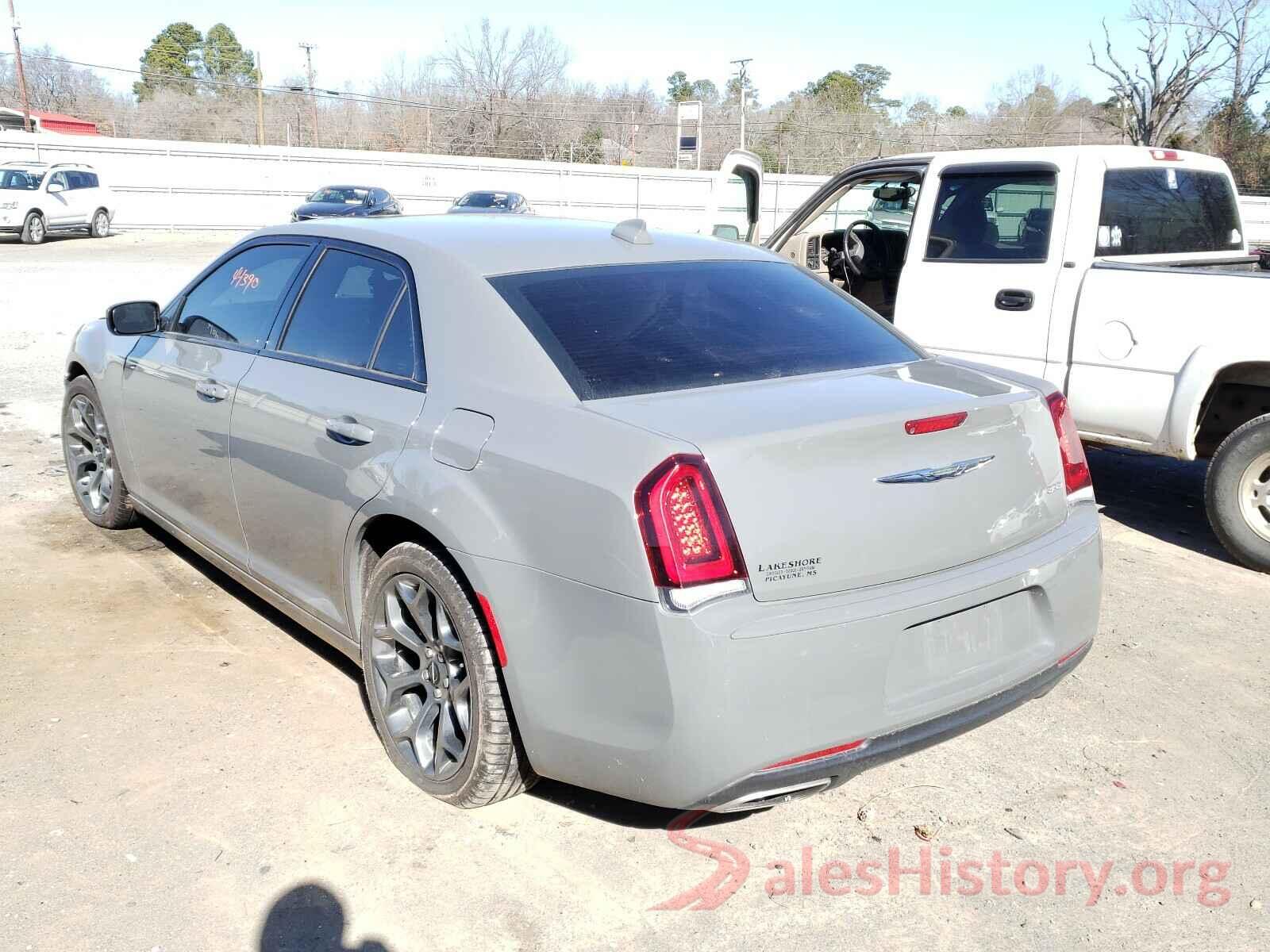 5NPE24AF4JH629985 2018 CHRYSLER 300