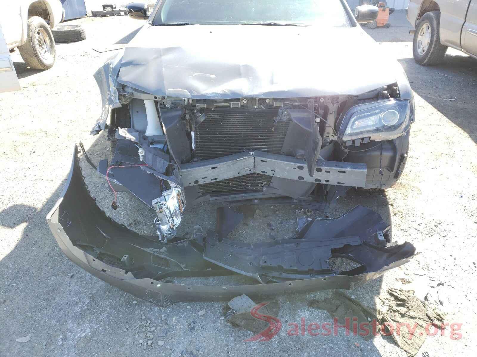 5NPE24AF4JH629985 2018 CHRYSLER 300