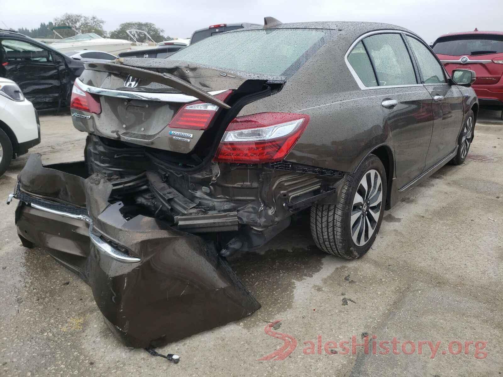 JHMCR6F78HC018863 2017 HONDA ACCORD