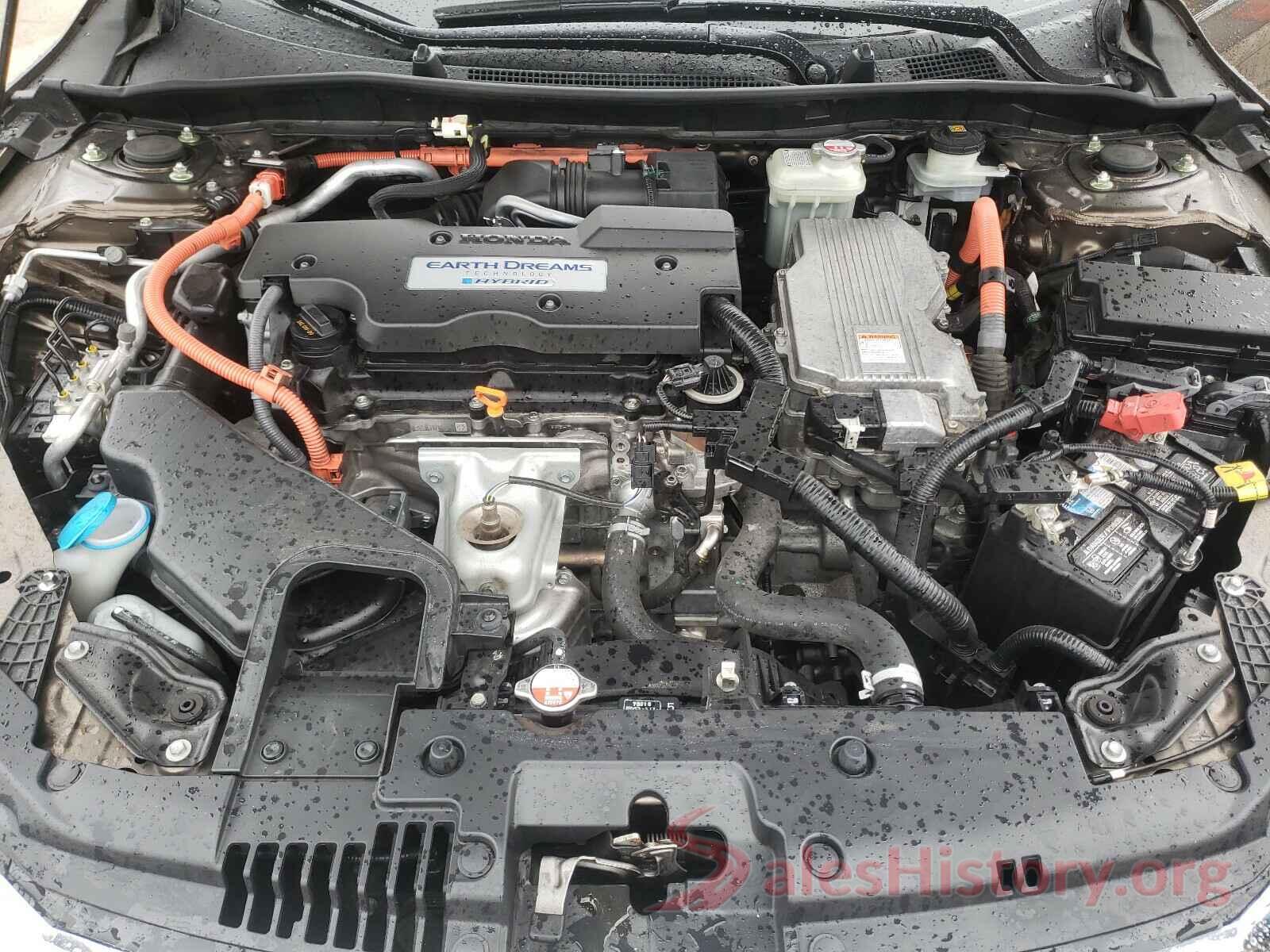 JHMCR6F78HC018863 2017 HONDA ACCORD