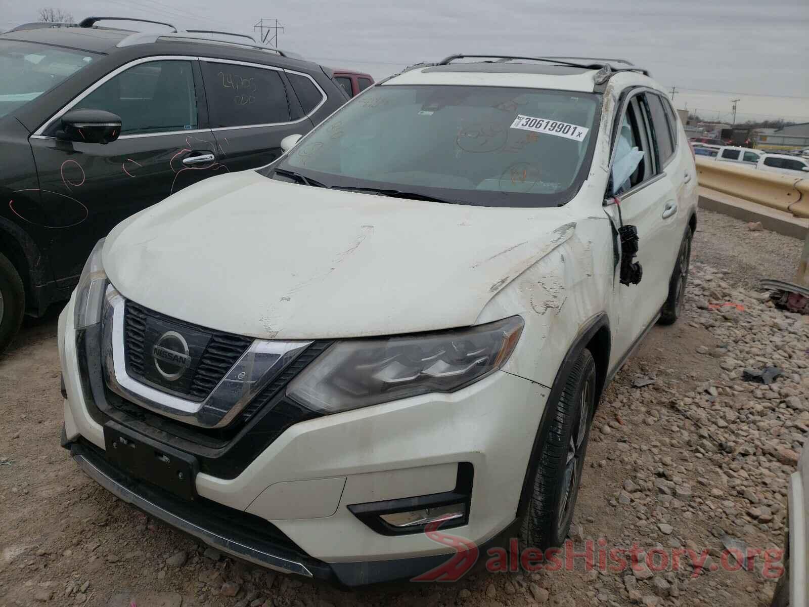 5N1AT2MT0HC821939 2017 NISSAN ROGUE