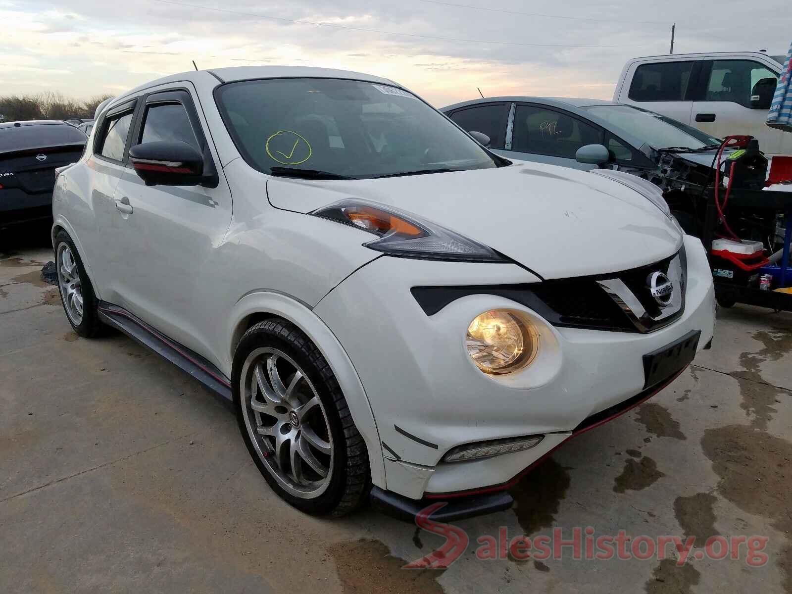 5YFBURHEXHP671856 2015 NISSAN JUKE