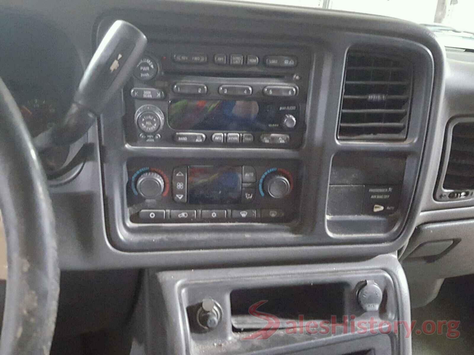 JTNB11HKXJ3050921 2004 GMC SIERRA