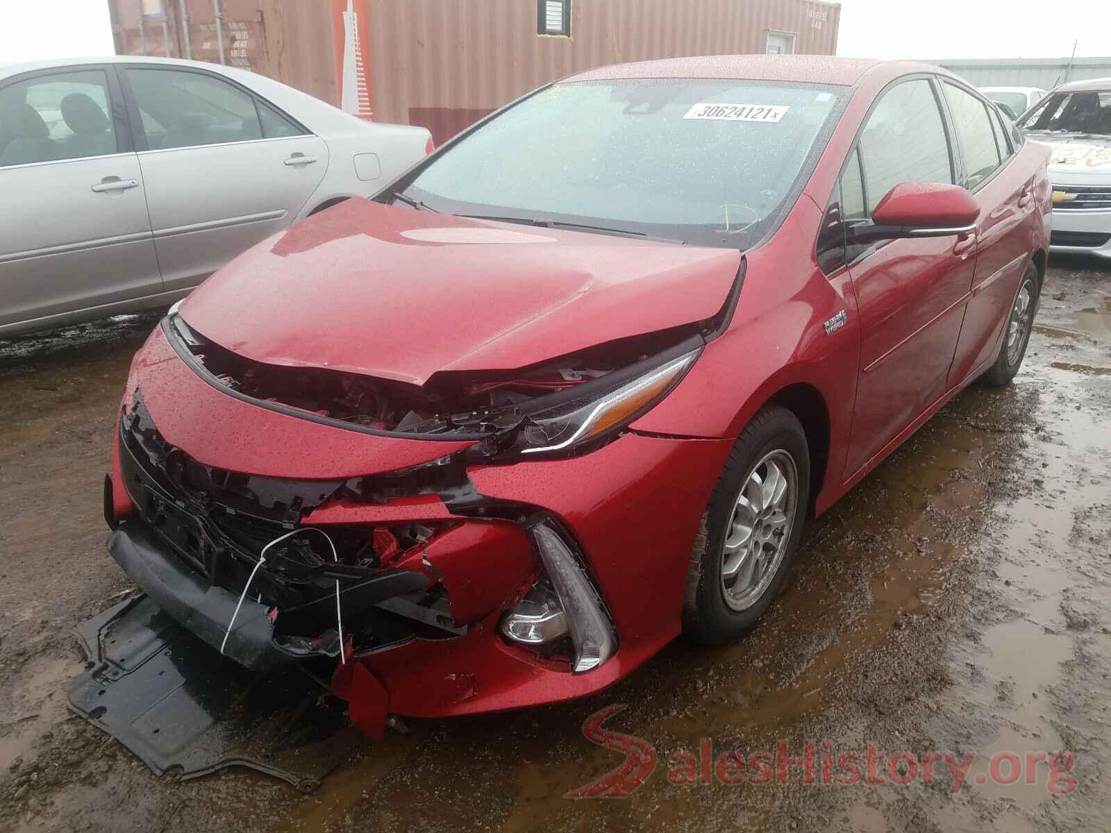 JTDKARFP3J3069831 2018 TOYOTA PRIUS