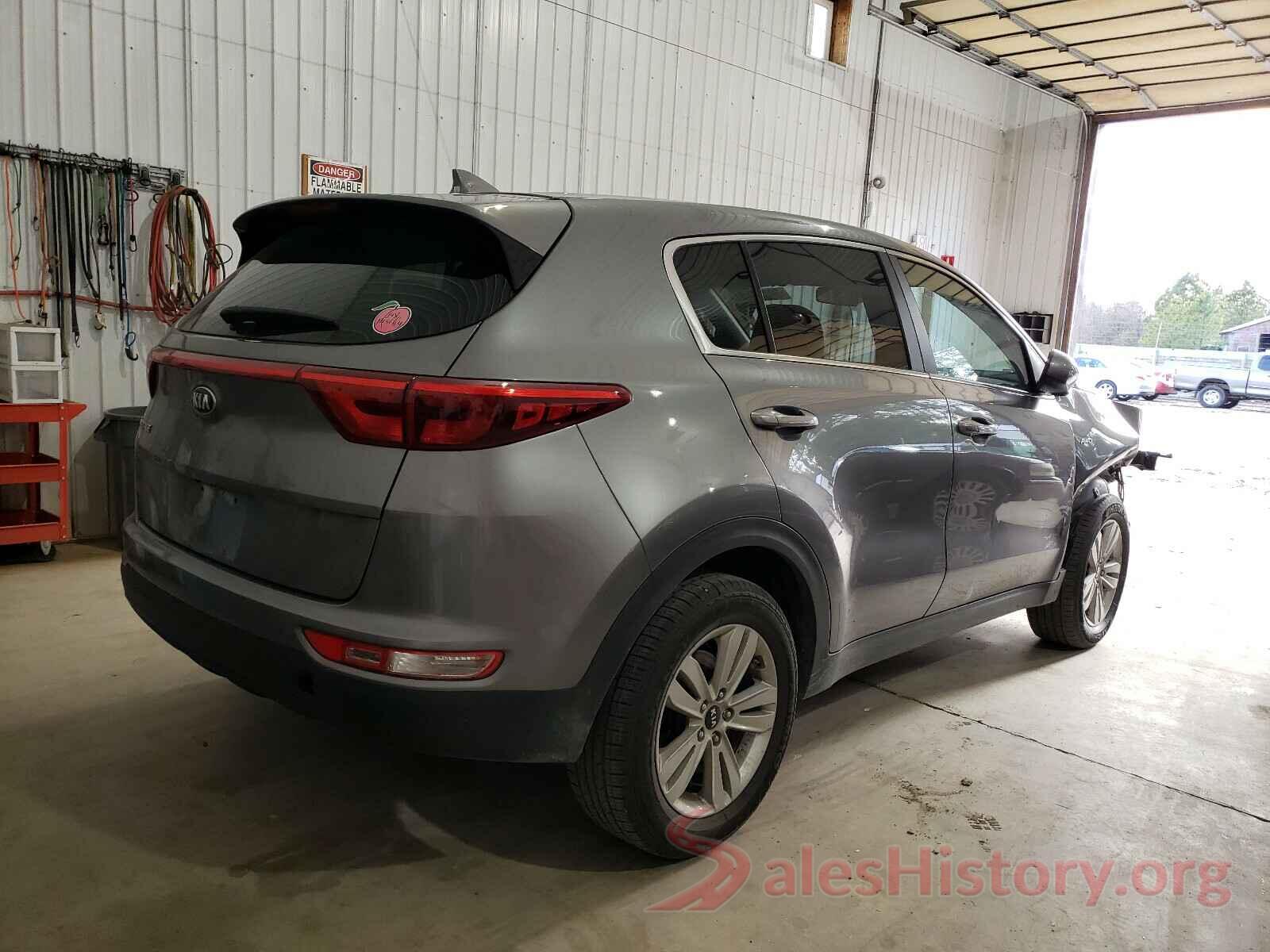 KNDPMCAC1H7076438 2017 KIA SPORTAGE